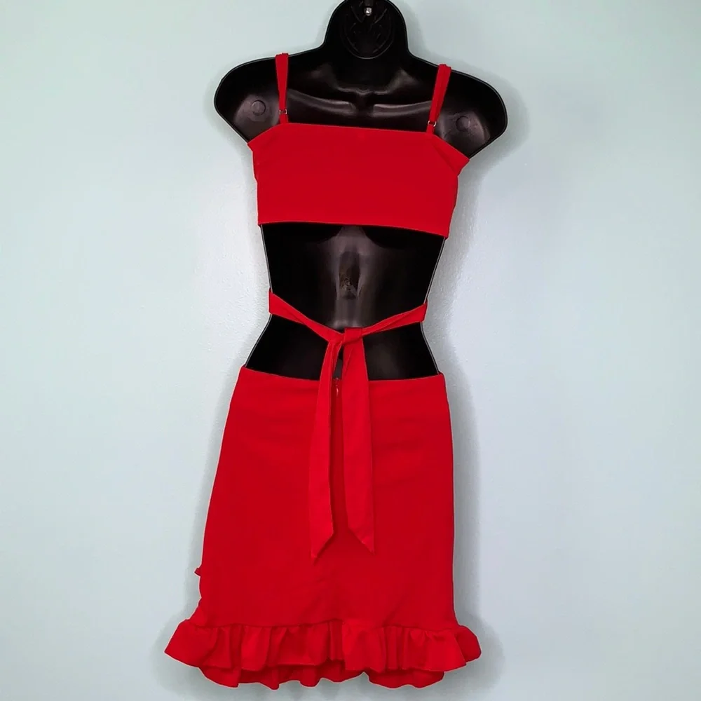 Red Matching Skirt & Top Set - Picture 4 of 7